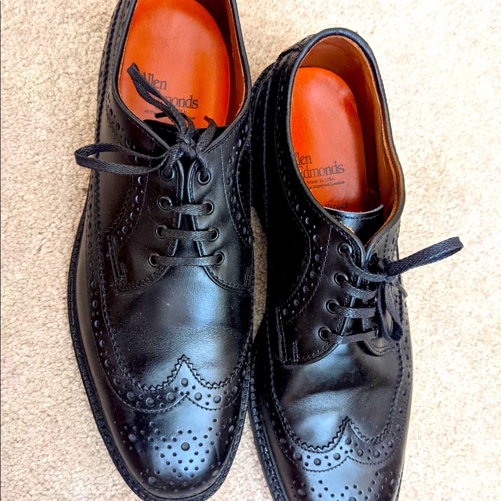 Allen Edmonds Regent Street Wingtips top condition